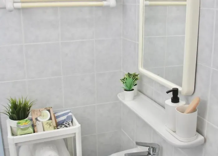 Διαμέρισμα Comfy Loft At Regina Αλυκανάς