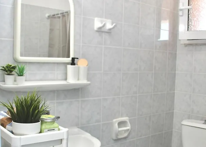 Comfy Loft At Regina * Αλυκανάς